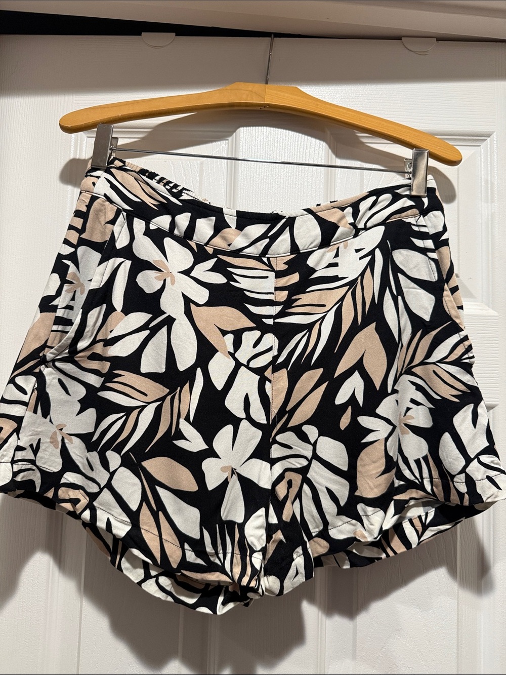 Old Navy Black Floral Print Shorts with Beige & White Accents